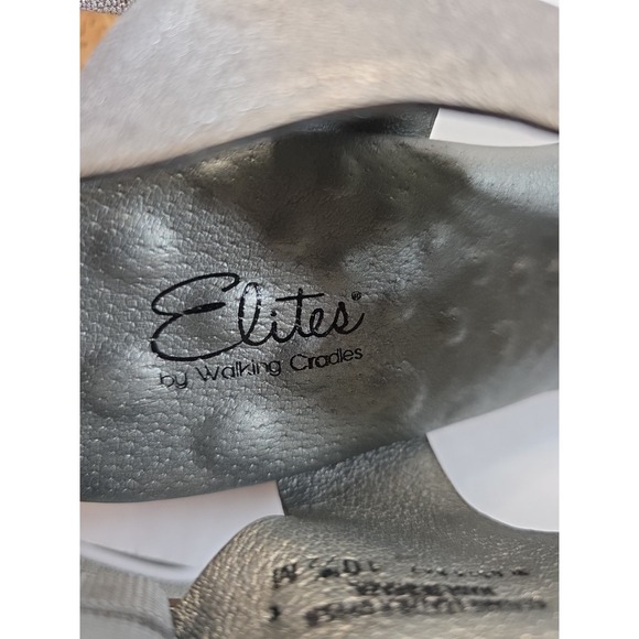 Elites by Walking Cradles Silver Open Toe Strappy Gladiator Wedg Sandal Sz 10.5 - Picture 12 of 14